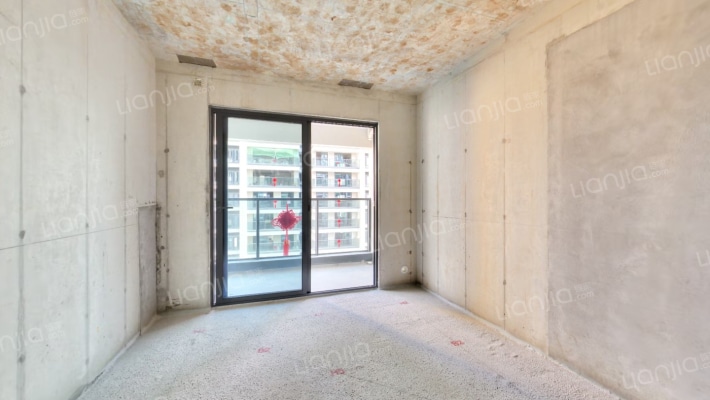 保利宸上印二手房实景图