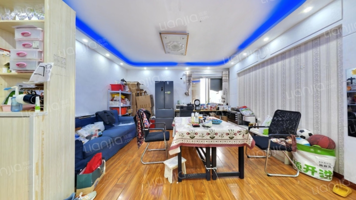 三角花园鑫鑫路小区二手房实景图