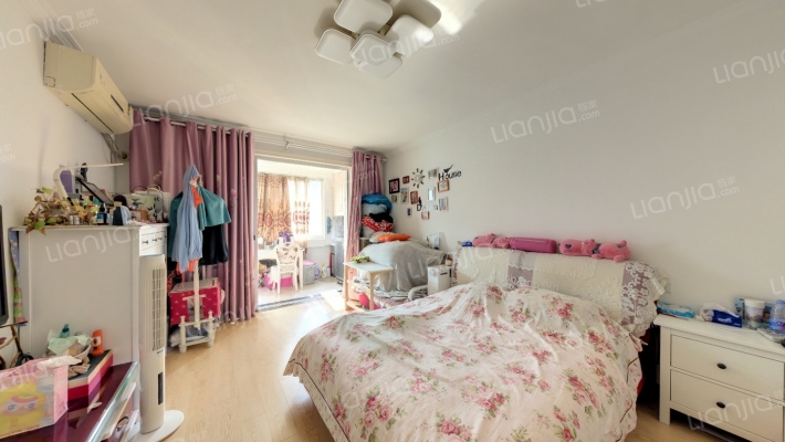 凌兆新村(上浦路202弄)二手房实景图