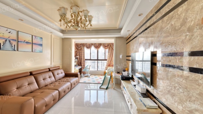 德诚翠湖湾二手房实景图