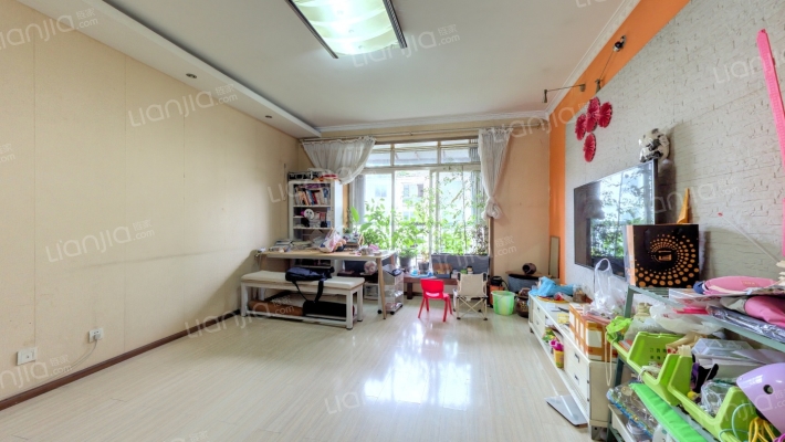 经天路4号二手房实景图