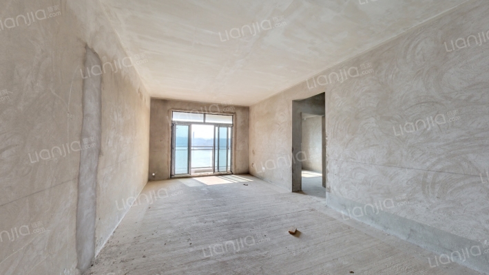 巴滨一号璀璨滨江二手房实景图