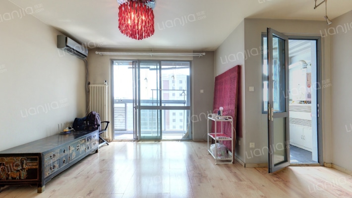 锦秋知春二手房实景图