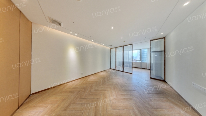 和华·逸林公馆二手房实景图