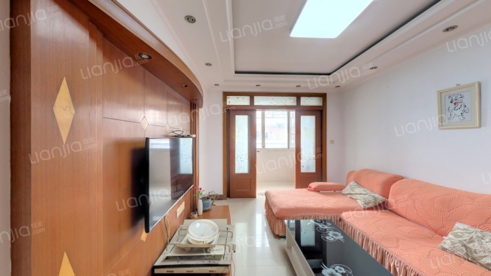 秀山东路302号二手房实景图