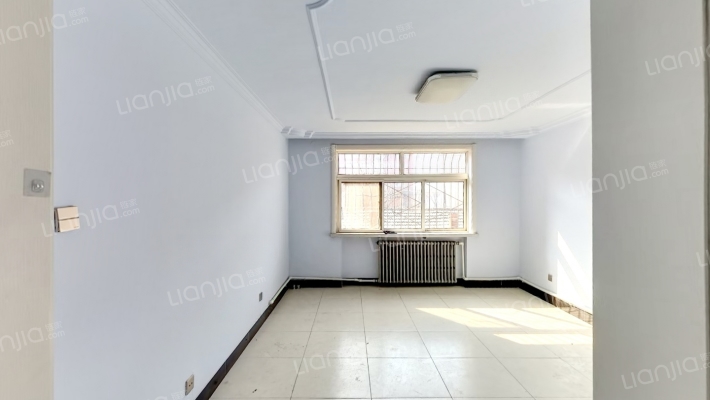 按院公寓二手房实景图