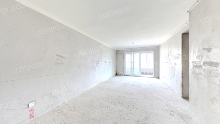 绿地春晓二手房实景图