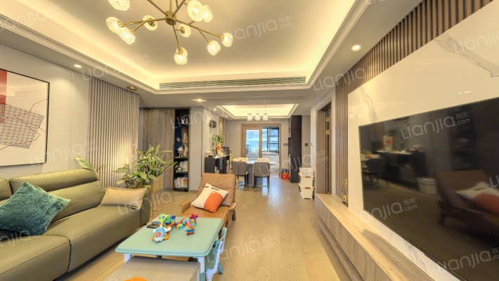 溪谷岚湾二手房实景图