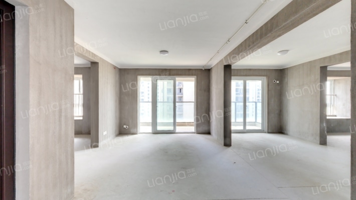 鸣芩嘉苑一期（A地块）二手房实景图