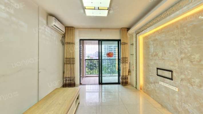 世纪新城三期二手房实景图