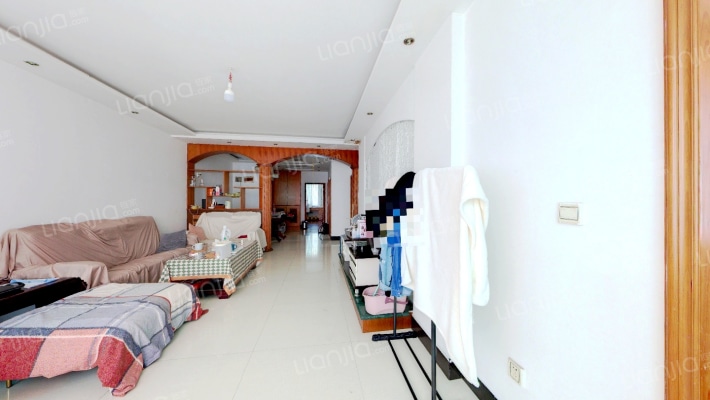 大理石路1号二手房实景图