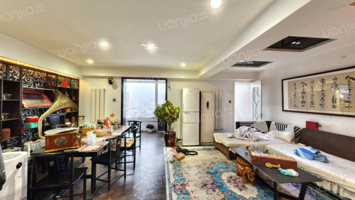 景观新贵二手房实景图