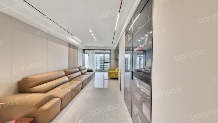 云樾观山府二手房实景图