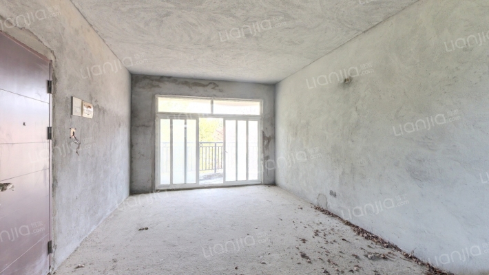 富盈加州阳光花园二手房实景图