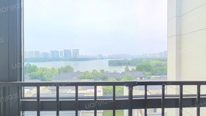 黄州碧桂园湖境二手房实景图