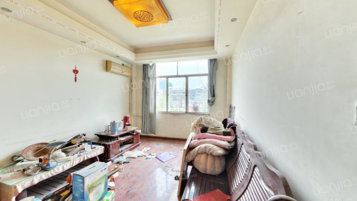 阿坝公路干休所家属区二手房实景图