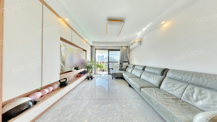 东方海雅居二手房实景图