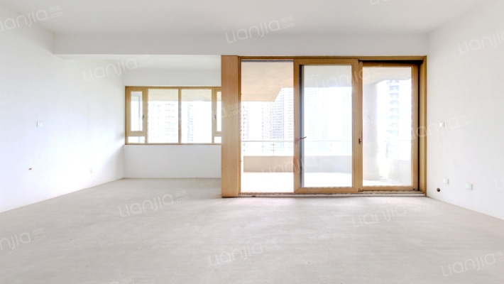 麓湖生态城云树二手房实景图