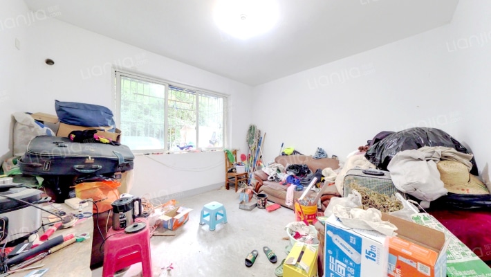 东虹路61号院二手房实景图