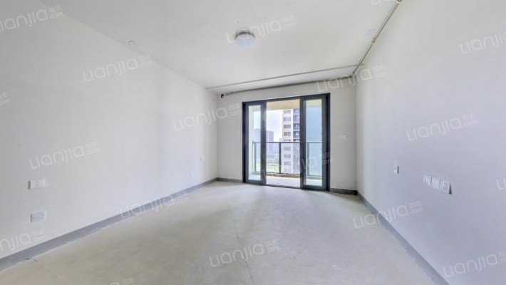 珠江名苑二手房实景图