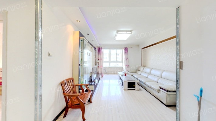 星河湾花苑二手房实景图