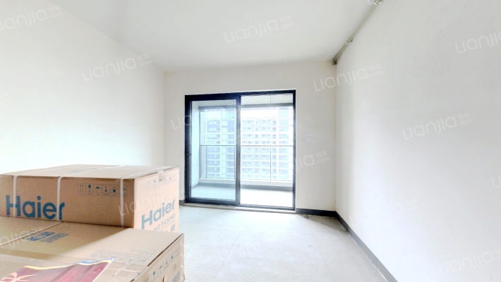 绿城盐官理想水镇二手房实景图