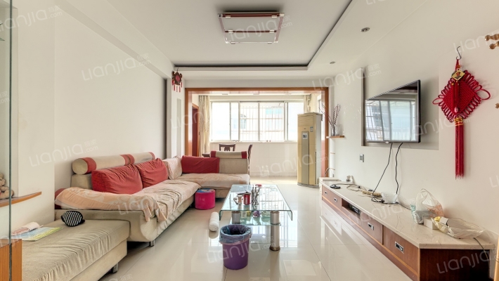 泓南新村二手房实景图