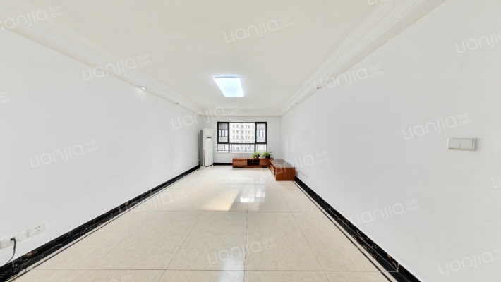 梅溪湖壹号二期二手房实景图