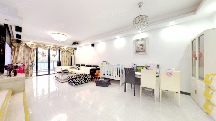 新世纪明上居二手房实景图