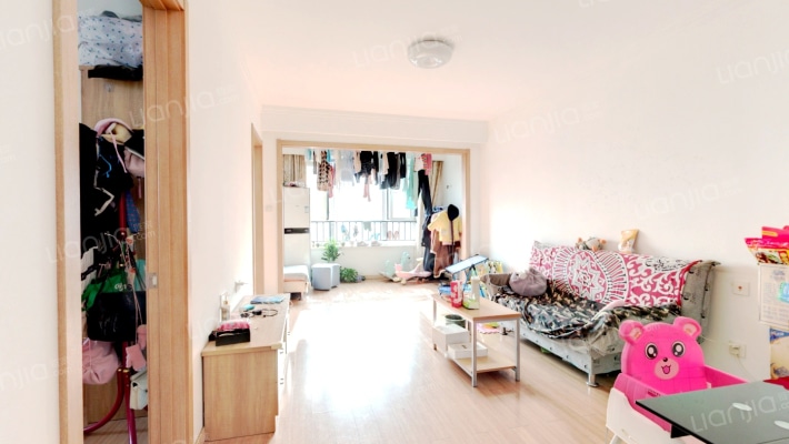 万科城一期二手房实景图