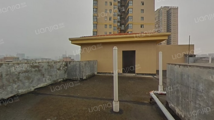 凯旋湖景水岸二手房实景图