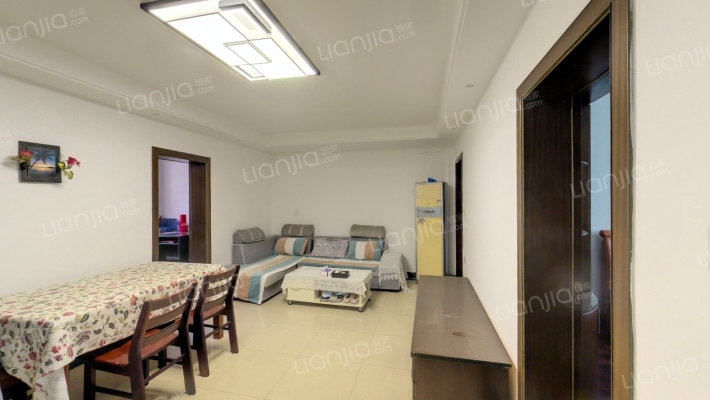 晶海花园二手房实景图