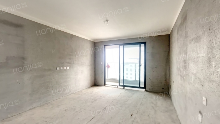 恒驰天宸二手房实景图