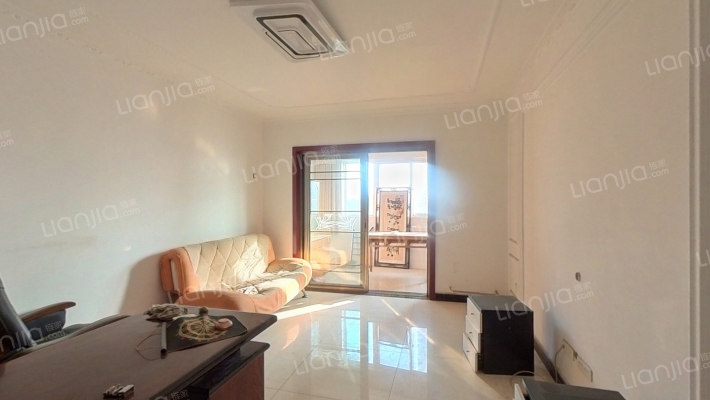 水岸佳苑二手房实景图