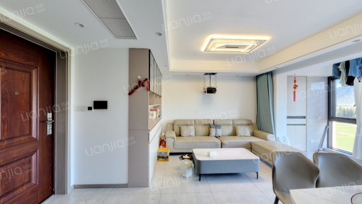 雍园二手房实景图