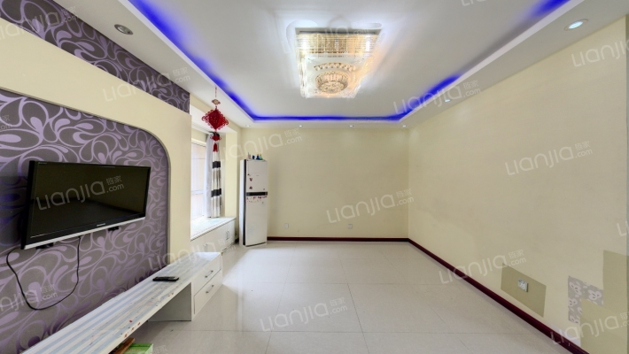 荣盛长河郡二手房实景图