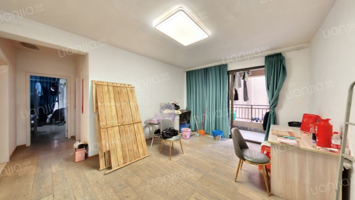 揽悦锦园二手房实景图