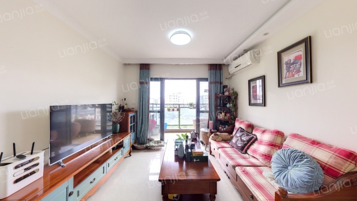 丽江花园如英居二手房实景图