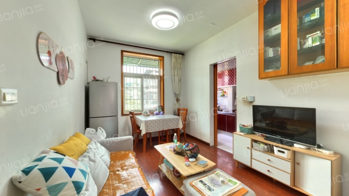 钢花村街116社区二手房实景图