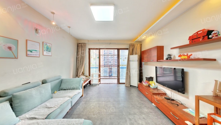 东和城二手房实景图