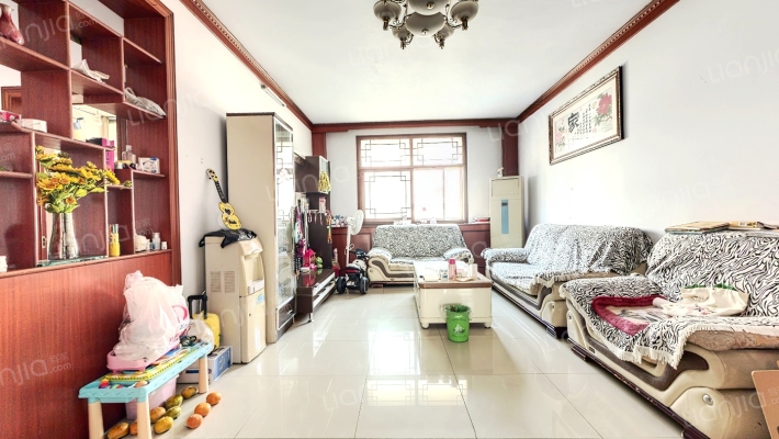 小铁路家属院二手房实景图