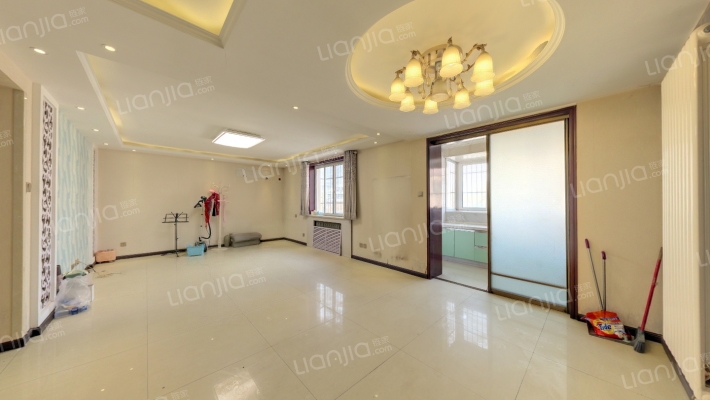 银河小区二手房实景图