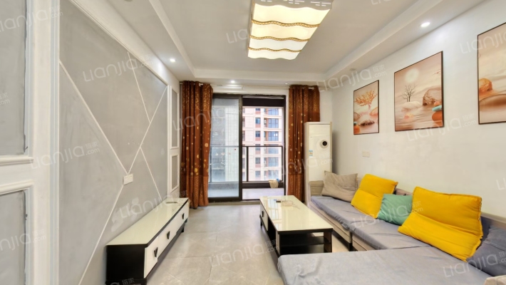 卓越荷塘景苑二手房实景图