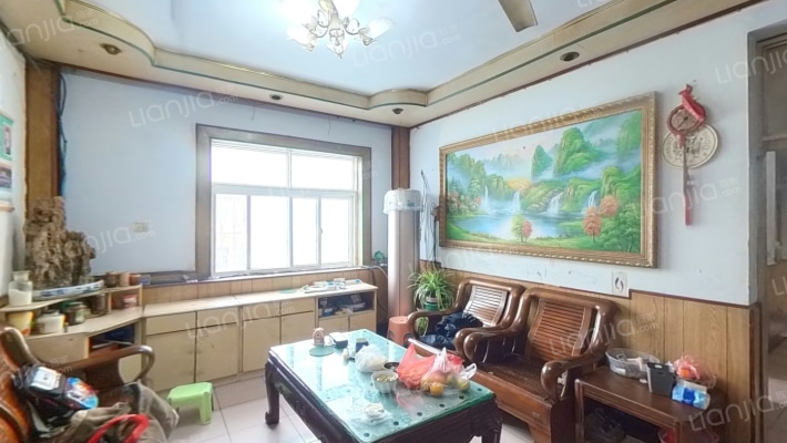 建东小区二手房实景图