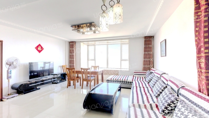 海唐100二手房实景图