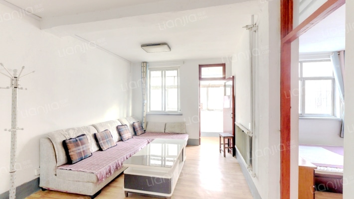 铁四村二手房实景图