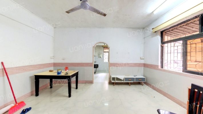 下角东路16号二手房实景图