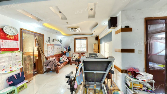 虹桥新苑东区二手房实景图