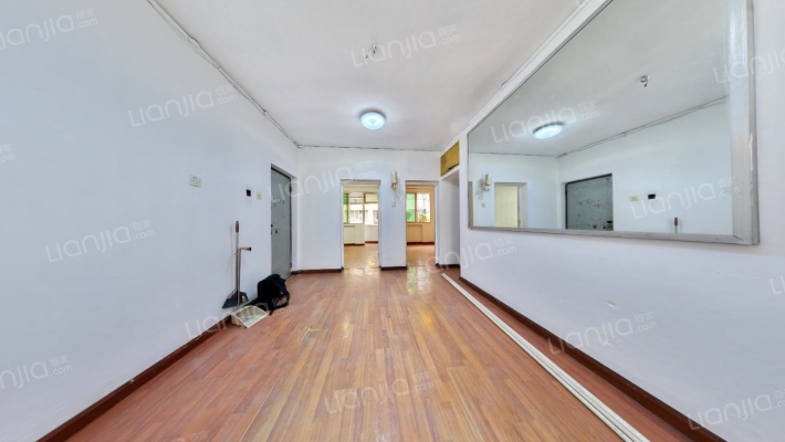 中国烽火航天机械厂二手房实景图