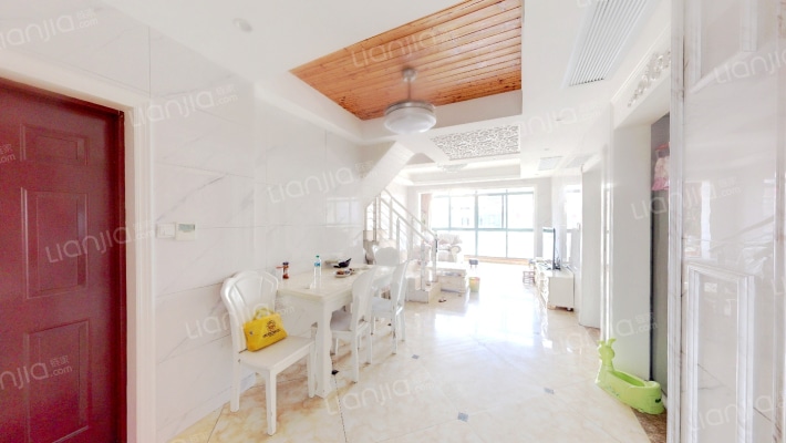 居住主题公园-枫林美庐二手房实景图